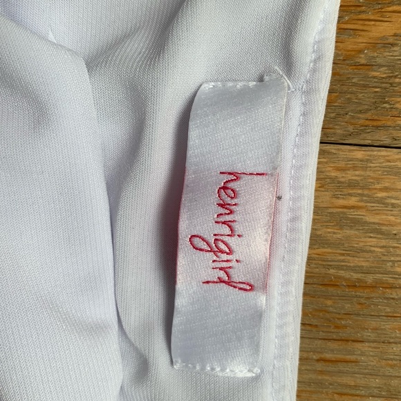 White tank bodysuit, henri girl - Picture 2 of 2